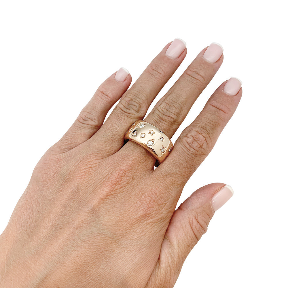 Pomellato ring, "Iconica", pink gold, diamonds.