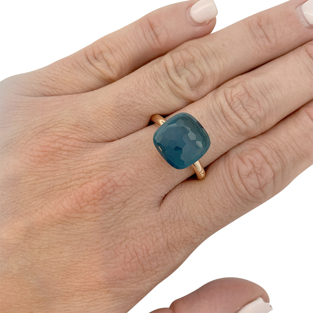 Pomellato ring, "Nudo Maxi", pink gold, white gold, blue london topaz.