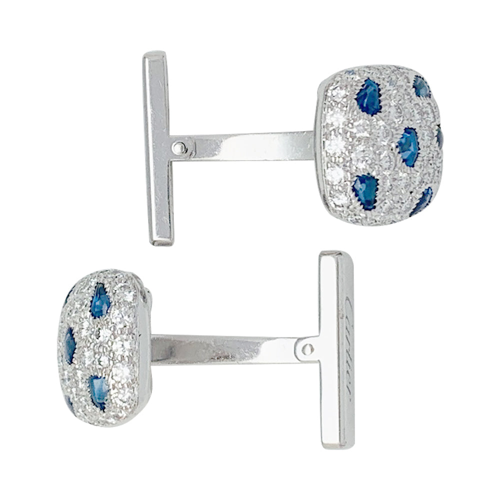 Cartier "Panther" cufflinks in white gold and diamonds.