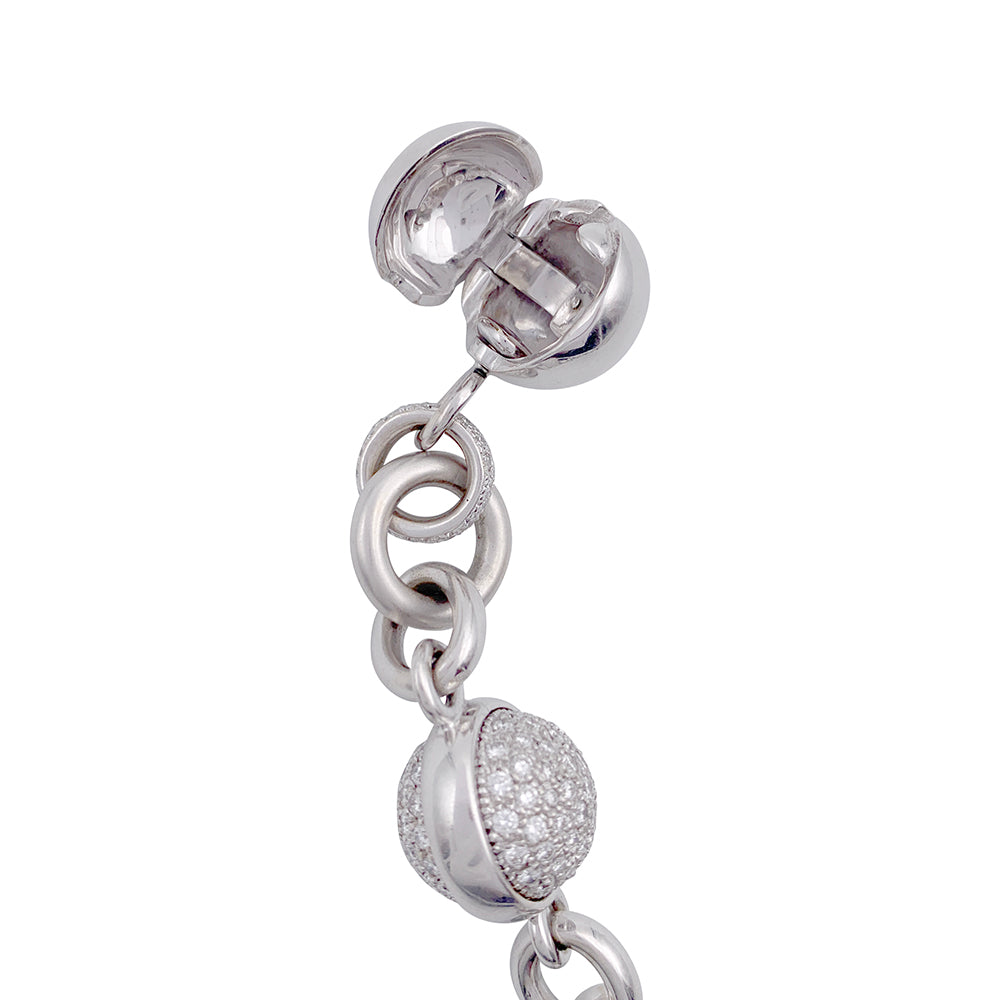 Pomellato bracelet in white gold, diamonds.