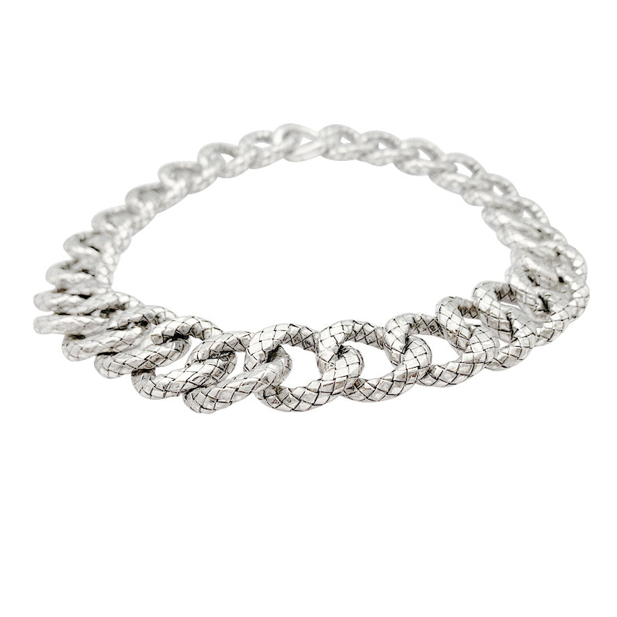 Bottega Veneta necklace, “Intrecciato”, silver.