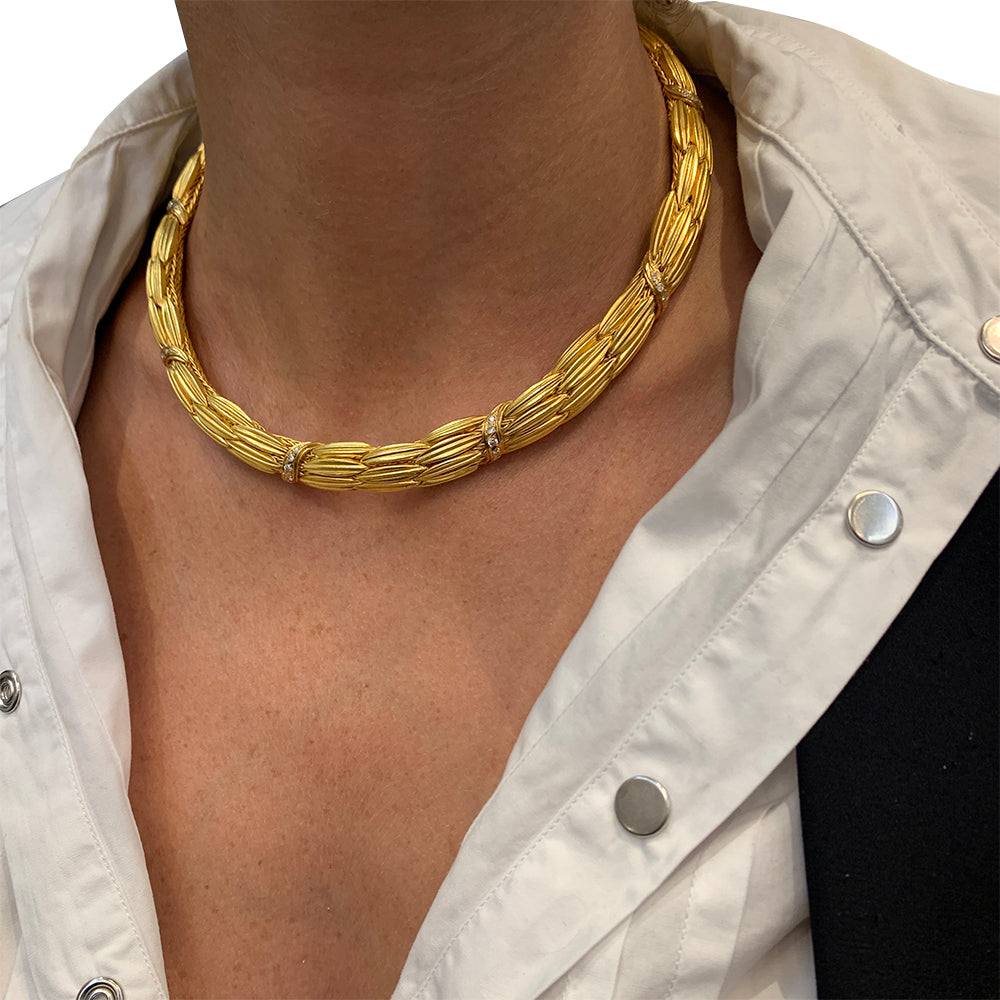 Lalaounis "Epis" necklace in yellow gold and diamonds.
