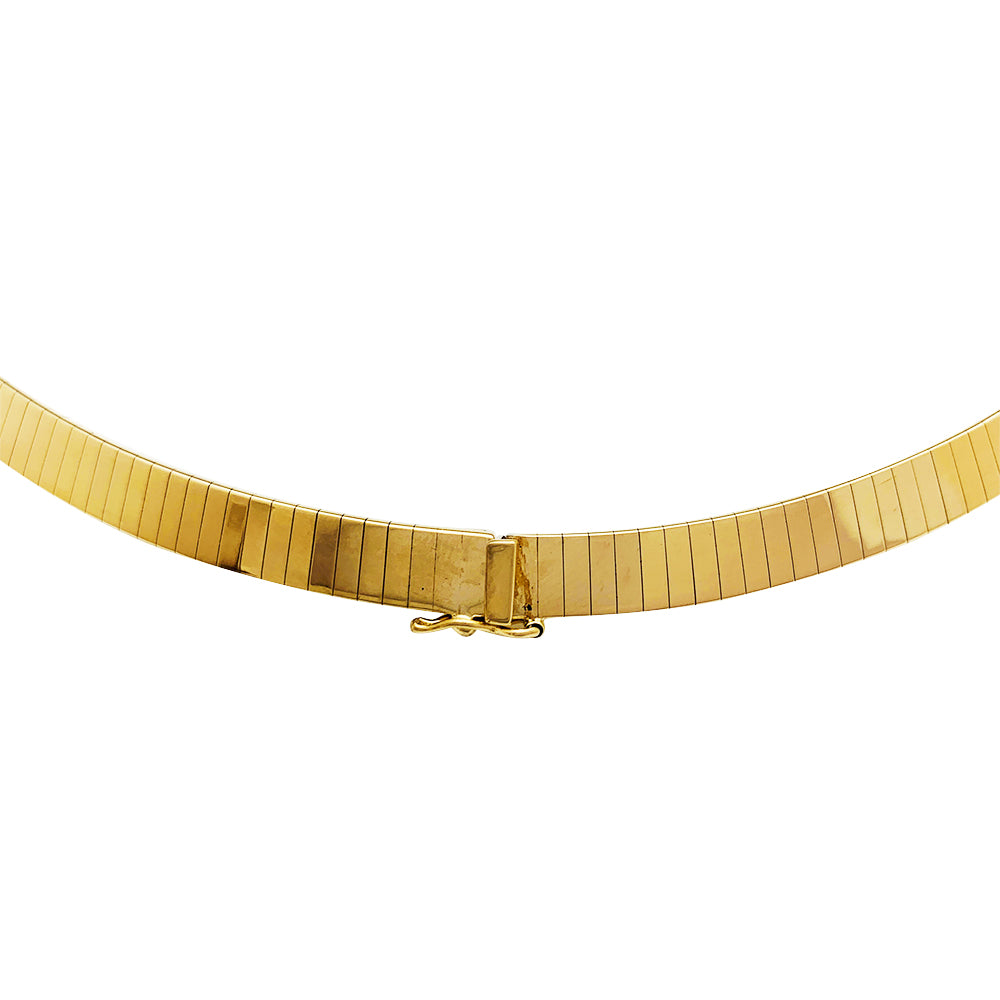 Iconic Mauboussin Necklace, "Nadia" Collection, gold, mother-of-pearl, and 1.42 carat central diamond.