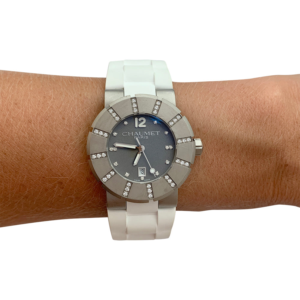 Chaumet watch, "Class One", titanium, diamonds, rubber.