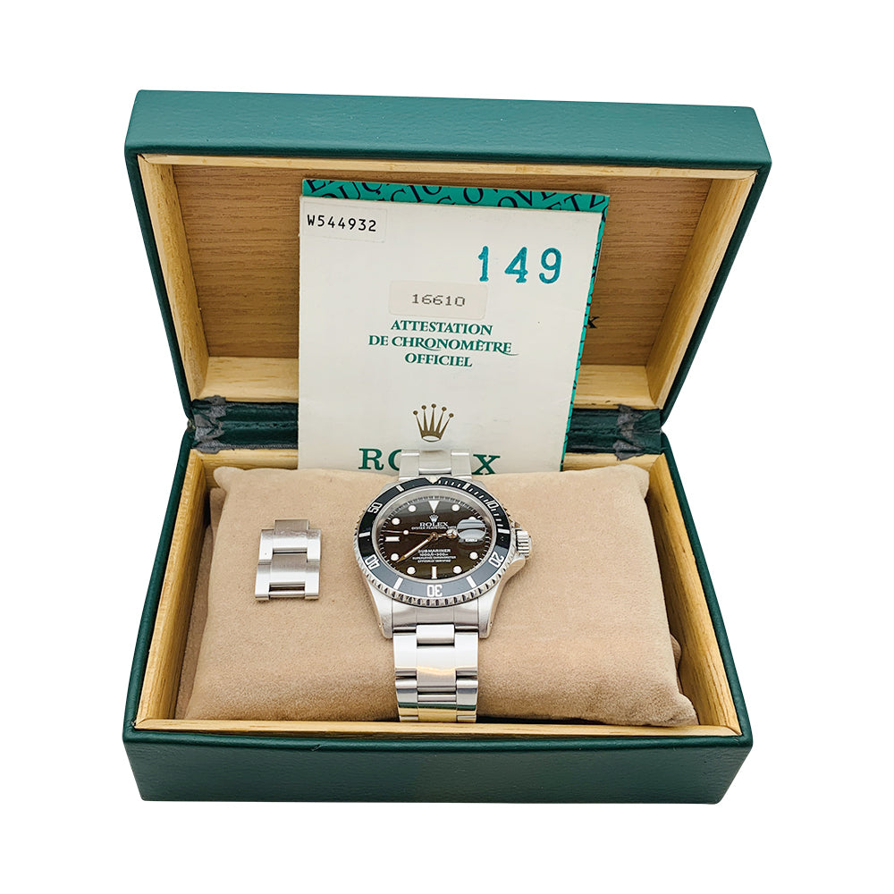 Rolex "Submariner" watch in steel.