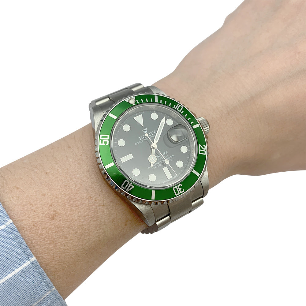 Rolex "Submariner" watch in steel.