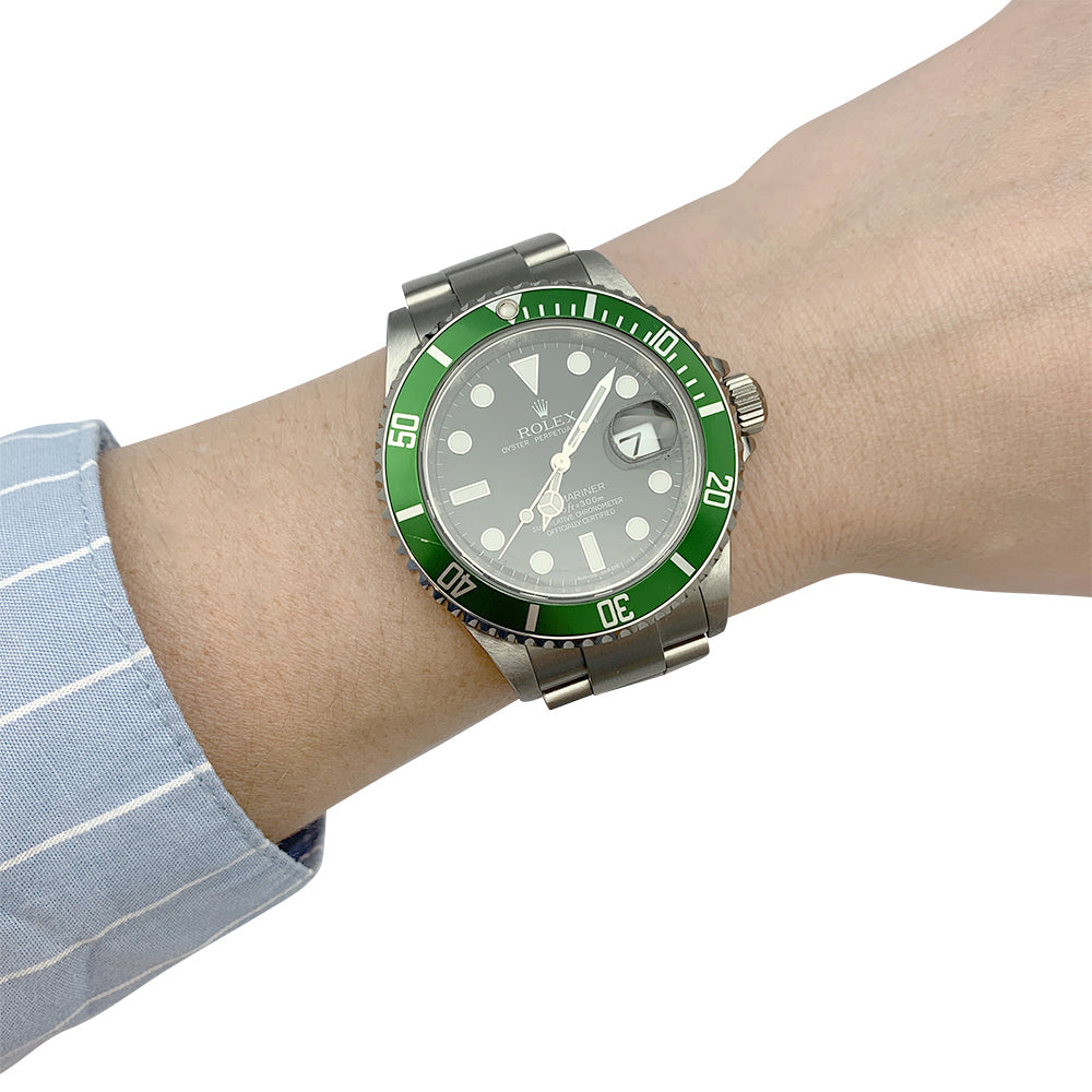 Rolex "Submariner" watch in steel.