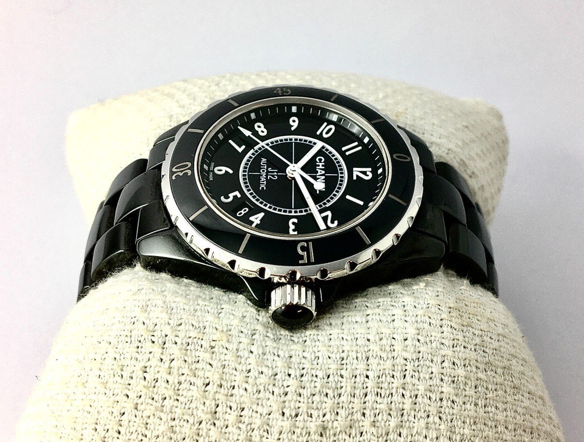 Chanel Montre J12 Céramique Noire - Maison Eloe