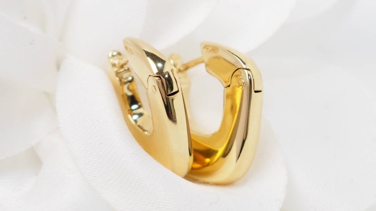 Pomellato Créoles carrées or jaune 18K - Maison Eloe