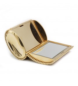 Fred yellow gold powder compact