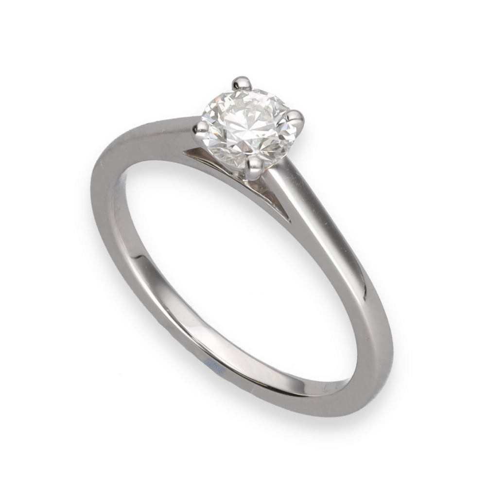 Solitaire de Beers, platinum and diamond.
