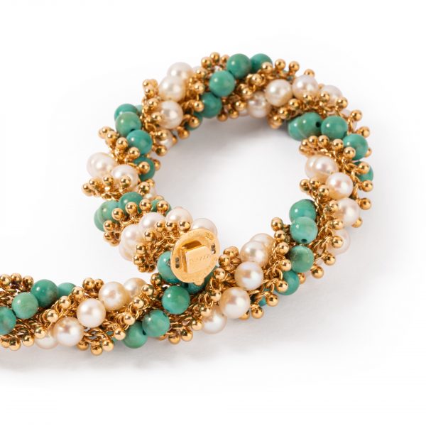 Bracelet Van Cleef & Arpels, modèle “Twist”, or jaune, perles de culture et turquoise. 5